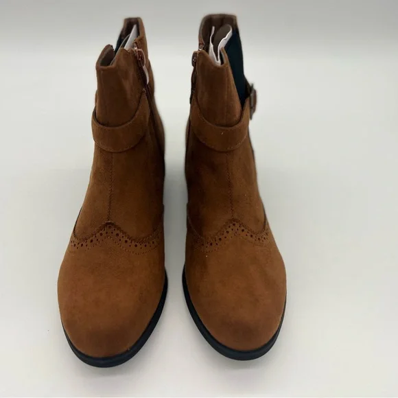 Avenue CLOUDWALKERS WIDE FIT ANKLE BOOT KEEGAN IN BROWN, SIZE 9 - Picture 2 of 6